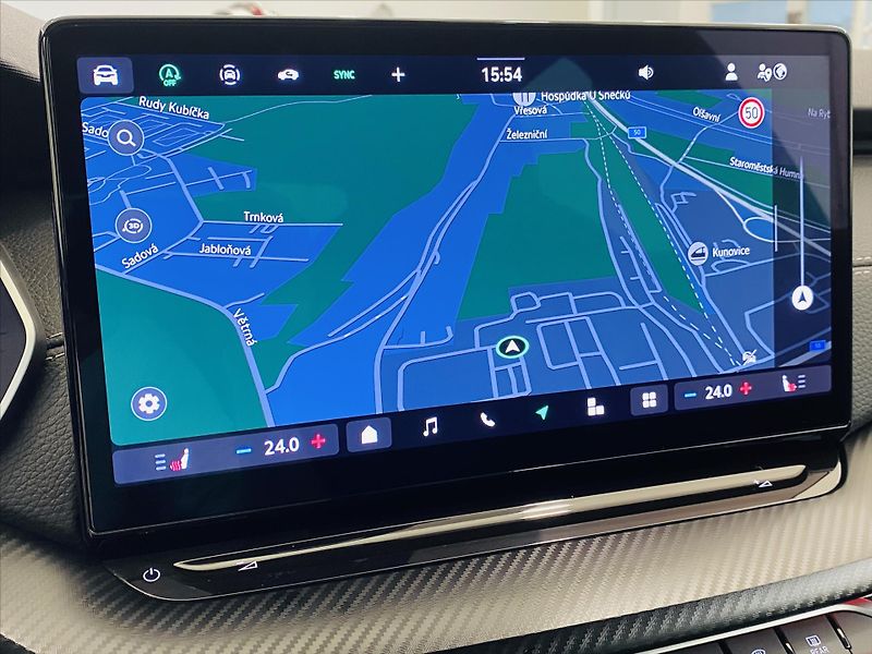 Škoda Octavia 1,5 TSI DSG 110kW SportLine - fotka 16 z 25