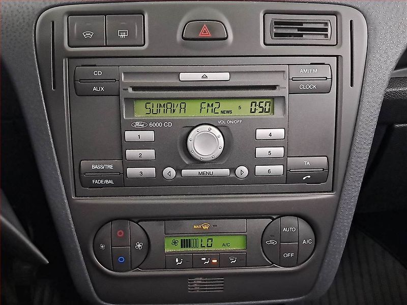 Ford Fusion (2007) 1.4, nová STK, jezdí výborně - fotka 12 z 15
