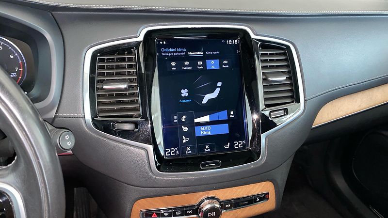 Volvo XC90 INSCRIPTION, T6 AWD Drive-E, 2 - fotka 19 z 44