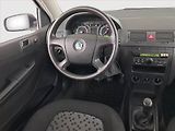 Škoda Fabia (2006) 1.2 12V, po STK, levný provoz - náhled 7