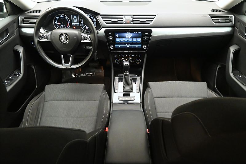 Škoda Superb 2,0 TDI 110 kW DSG Ambition Zá - fotka 15 z 29