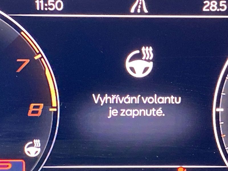 Cupra Formentor (2024) 1.5 TSI DSG - fotka 33 z 45