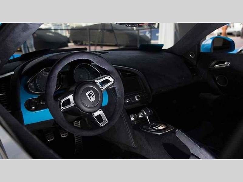 Tecno MC R200.