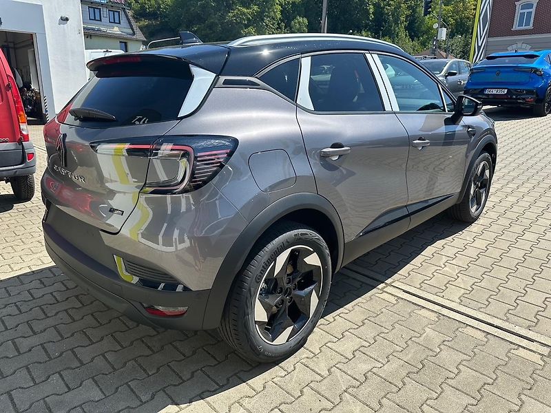 Renault Captur (2026) Techno full hybrid E-Tech 160 - fotka 5 z 31