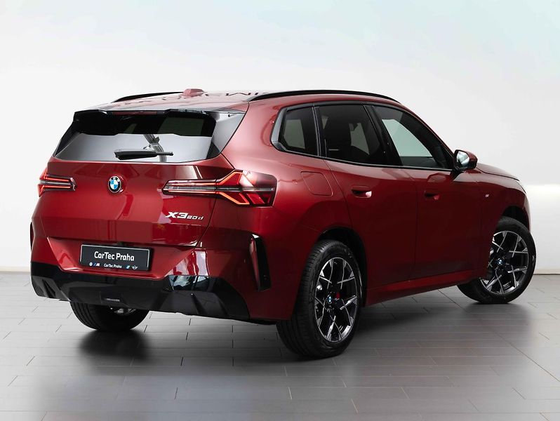 BMW X3 xDrive20d - fotka 3 z 6