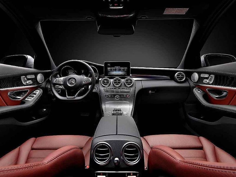 Mercedes-Benz C.