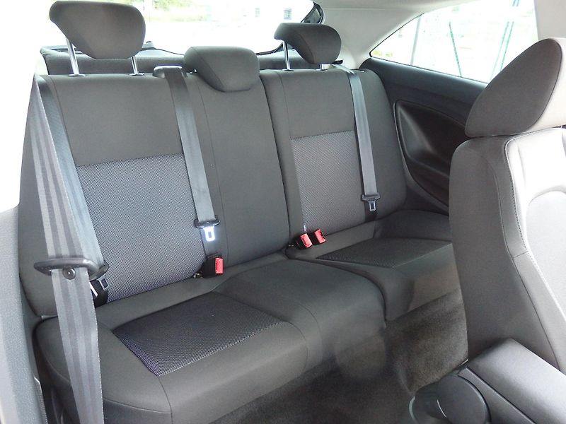 Seat Ibiza 1.4 16V ZÁLOHOVÁNO - fotka 9 z 17