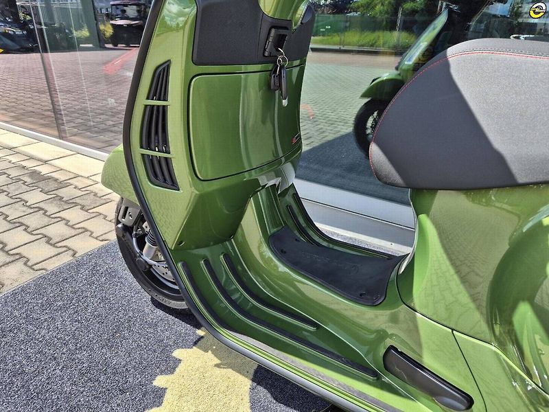 Vespa (2026) GTS 310 SUPERSPORT MY26 - fotka 11 z 22