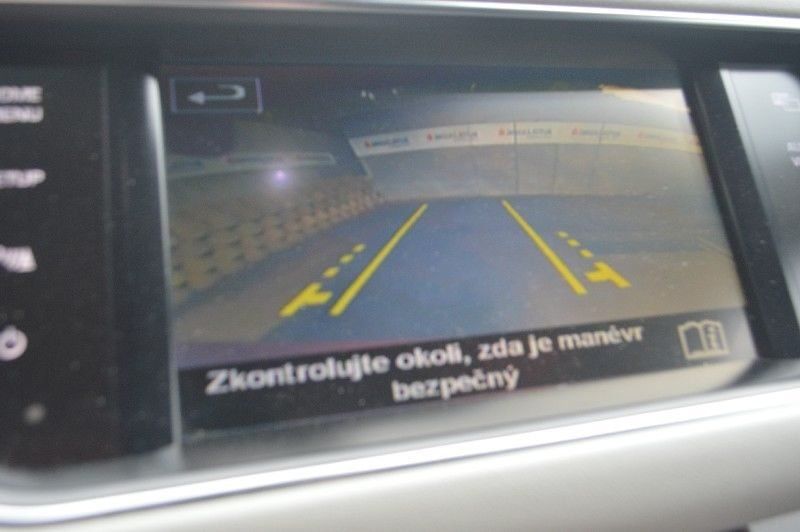 Land Rover Range Rover Sport - fotka 8 z 27