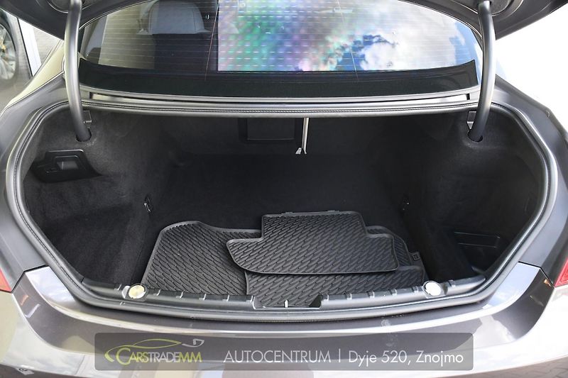 BMW Řada 6 640d xDrive - fotka 42 z 48
