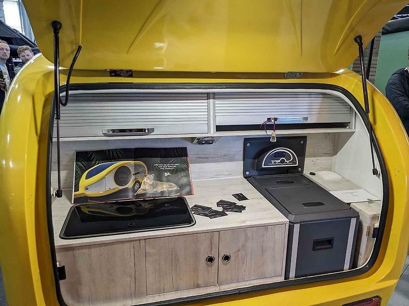 Na Caravaningu se představily expediční speciály, které zvládnou projet i Saharou