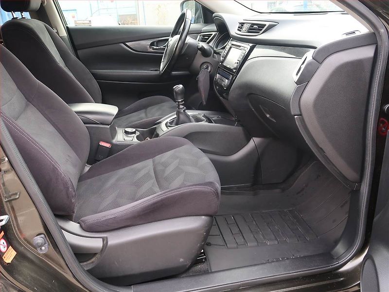 Nissan X-Trail (2014) 1.6 dCi, 4X4, Serv.kniha - fotka 9 z 18