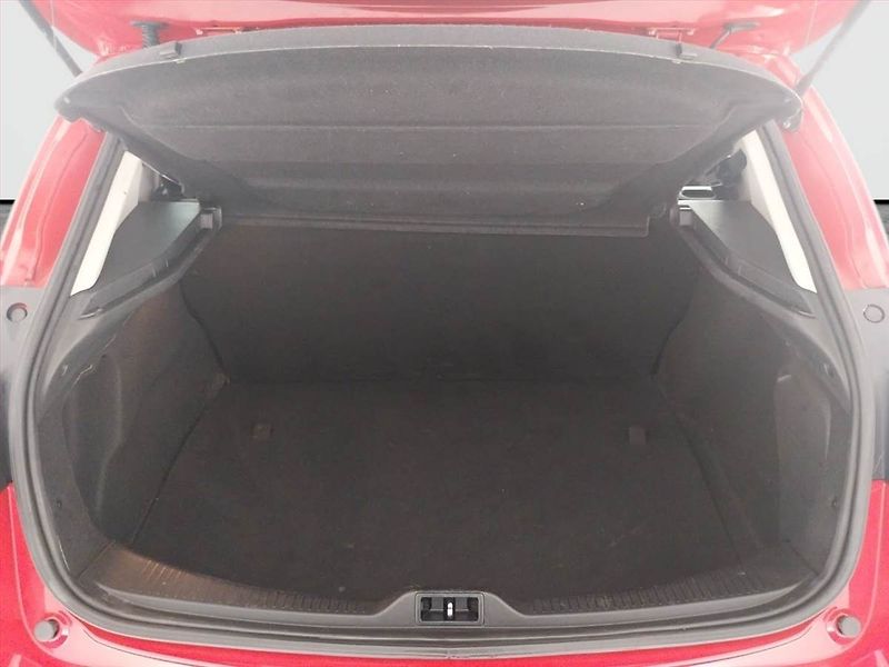 Renault Mégane (2010) 1.6 16V, po STK, Tažné - fotka 14 z 17