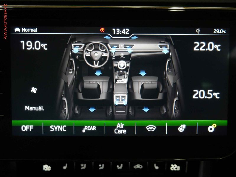 Škoda Superb (2020) 2.0 TDI 4x4, Scout, DSG, LED - fotka 16 z 24