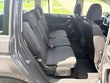 Volkswagen Touran 2.0TDI DSG TAŽNÉ - náhled 34
