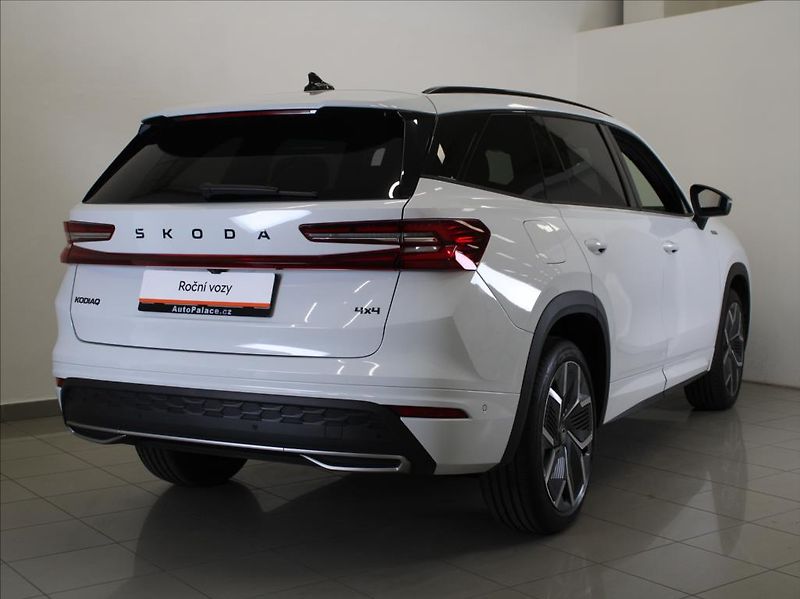 Škoda Kodiaq 2,0 TDI 4x4 Sportline 22tkm.TZ - fotka 3 z 33