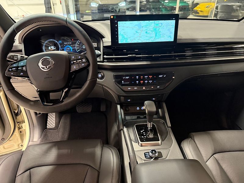 Ostatní Premium 2,2 E-XDI - fotka 12 z 15