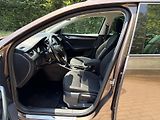 Škoda Octavia 2.0 TDi DSG CLEVER - náhled 17