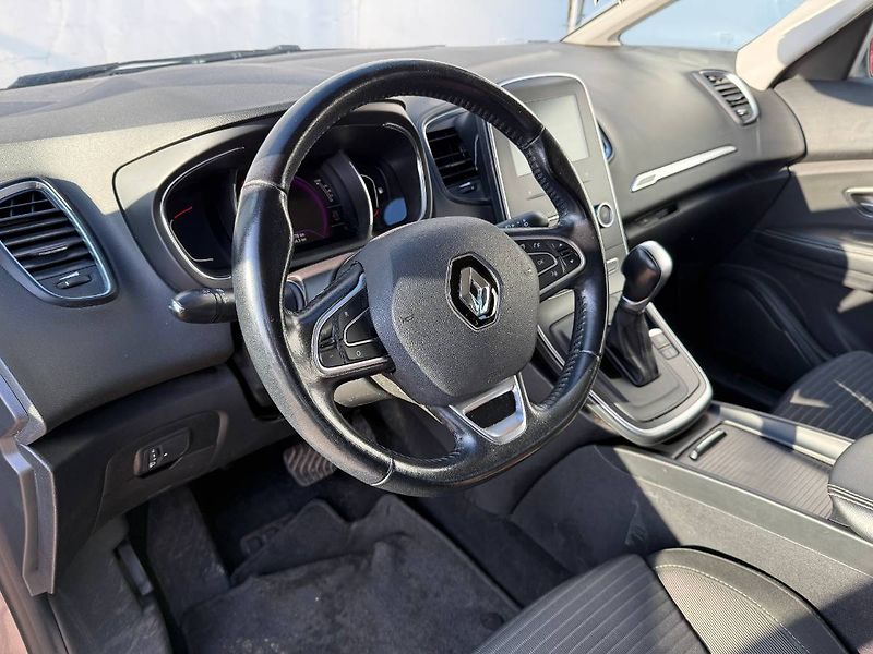 Renault Grand Scénic (2017) 1.5 dCi 81 kW Intens EDC - fotka 8 z 23