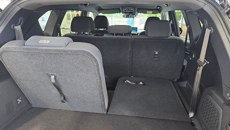 KGM Rexton PREMIUM 2.2 Diesel E-XDI - fotka 11 z 12