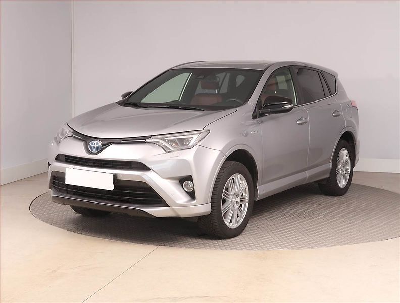 Toyota RAV4 (2018) 2.5 Hybrid, 4X4, Automat - fotka 2 z 16
