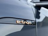 Audi e-tron Sportback 55 quattro S line - náhled 30