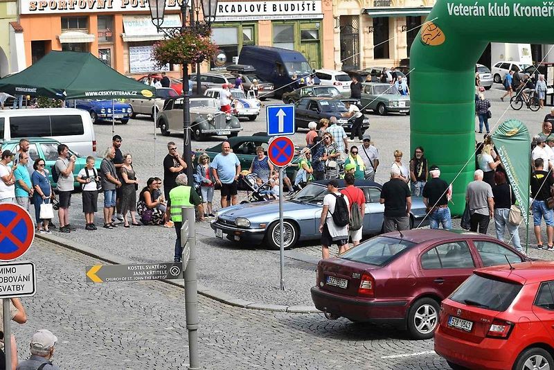 Z návštěvy 6. ročníku US Racket Trucks v Lužné.