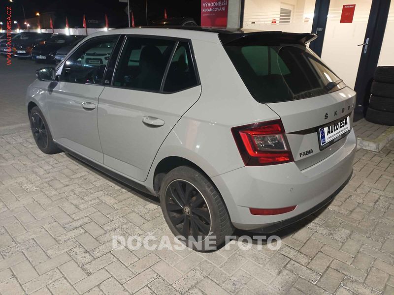 Škoda Fabia (2020) 1.0TSi, ČR, Monte Carlo, LED - fotka 2 z 3