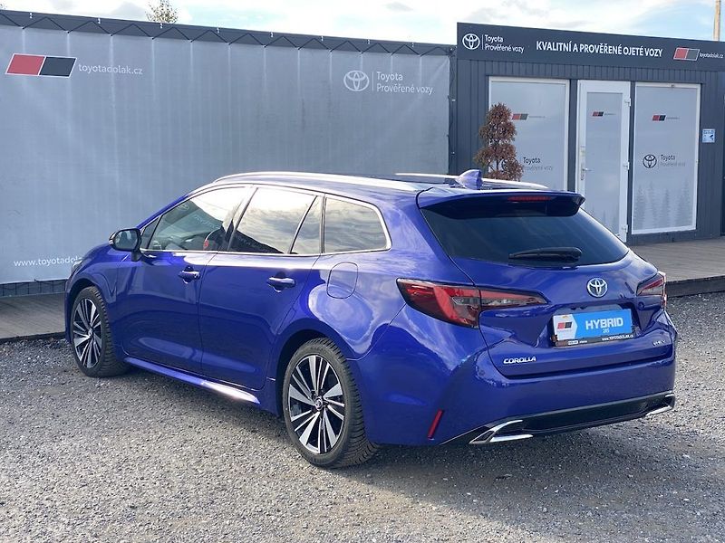 Toyota Corolla 1.8HEV, ČR, Style, DPH - fotka 4 z 14