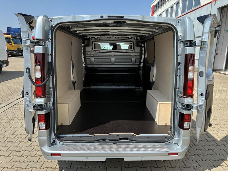 Renault Trafic (2026) VAN ULTIMATE L2H1P2 170k AT9 - fotka 5 z 18