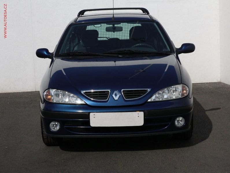 Renault Mégane (2001) 1.6 i 16V, 2.maj,ČR, STK6/28 - fotka 2 z 3