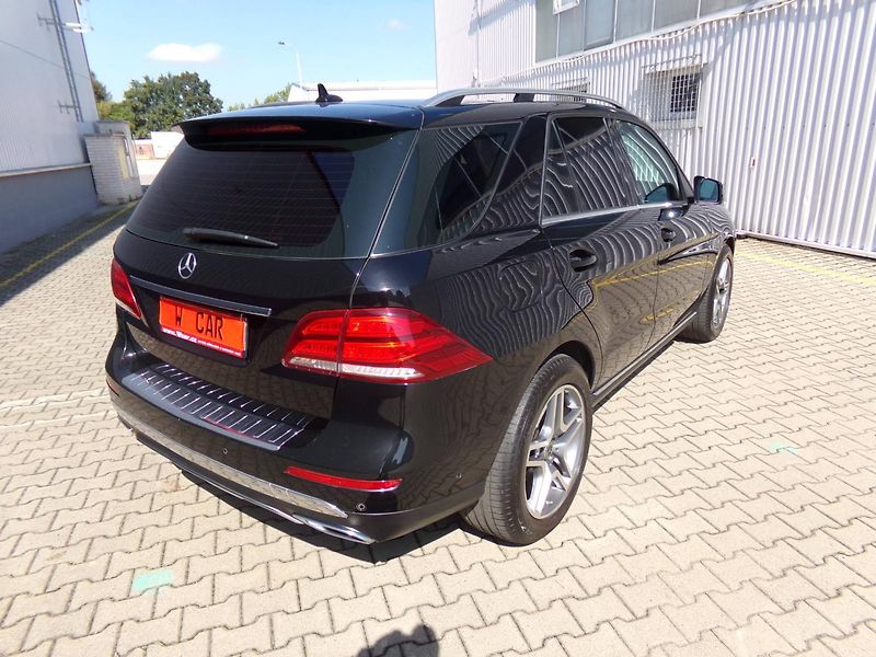 Mercedes-Benz GLE 3,0   350 CDI 4MATIC - fotka 5 z 29