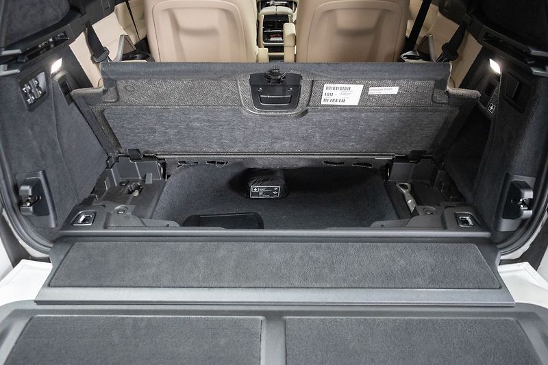 BMW X7 xD40d ///M*LASER*VZDUCH*HK*DPH - fotka 62 z 74