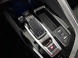 Peugeot 3008 (2022) 1.2 PureTech, Automat, ČR - náhled 13