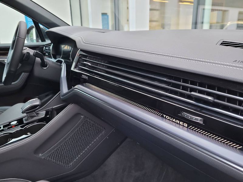 Volkswagen Touareg Final Edition R-Line  3,0 TDI - fotka 62 z 64