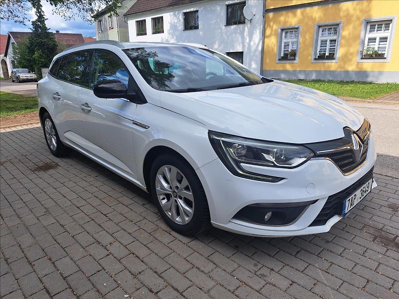 Renault Mégane 1,5 dCi Grandtour - fotka 11 z 41