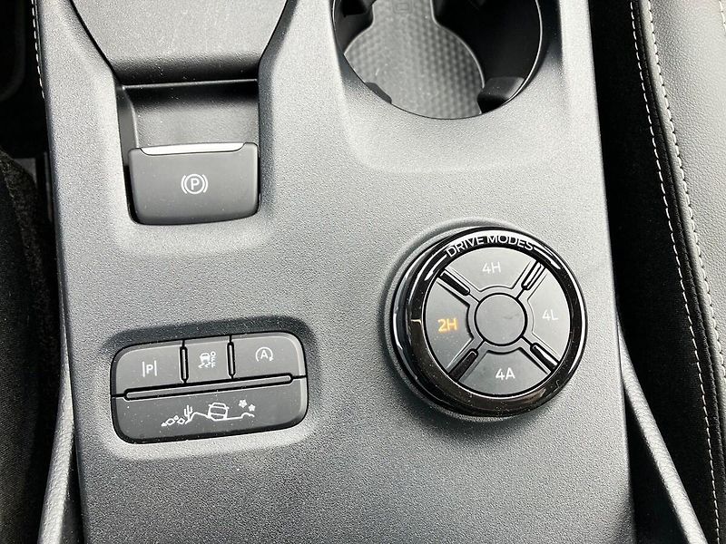 Ford Ranger (2026) Platinum, Dvojkabina, 3.0 EcoB - fotka 21 z 37