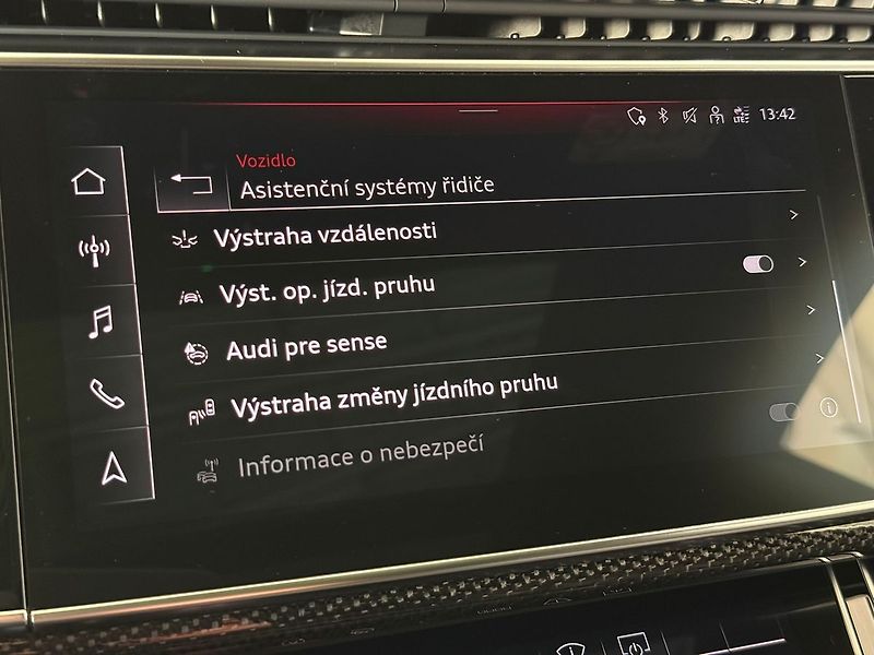 Audi SQ8 4.0TFSI V8 373kW Competition - fotka 17 z 31