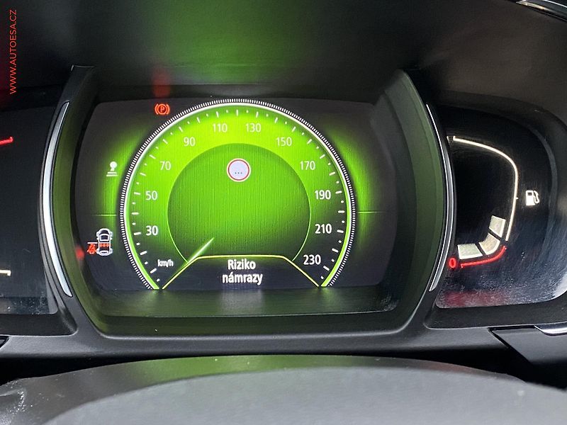 Renault Scénic (2017) 1.2 TCe, 1.maj,ČR, AAC, tempo - fotka 16 z 18