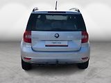 Škoda Yeti 2,0 TDI 4X4 Ambition - náhled 9