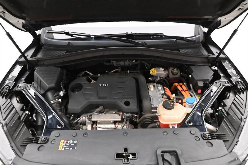 MG EHS 1,5 TGI PHEV 119kW AT Luxury Z - fotka 9 z 32