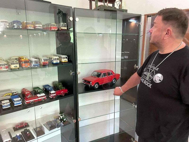 Zámek v Bravanticích na Novojičínsku zahájí v sobotu 7. června návštěvnickou sezonu s expozicí autíček, která je vystavována vůbec poprvé, 6. 6. 2025.