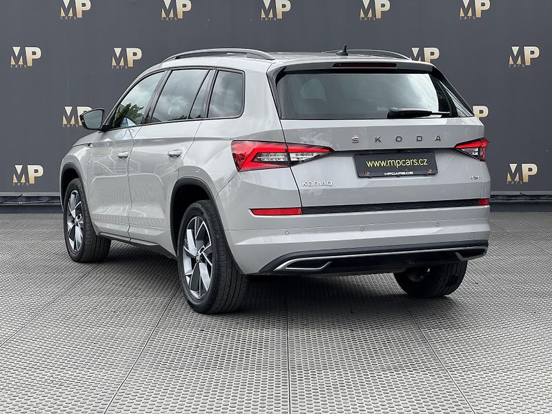 Škoda Kodiaq (2020) 2.0TSi 4X4 Sportline, Virtual  - fotka 7 z 50