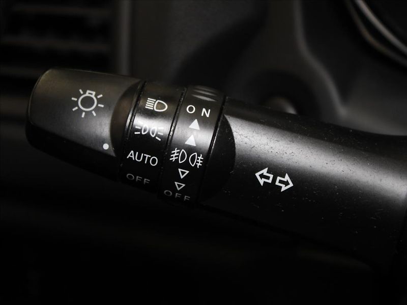 Mitsubishi ASX 1,6 i 86kW Invite+ 49tkm! ČR - fotka 17 z 21