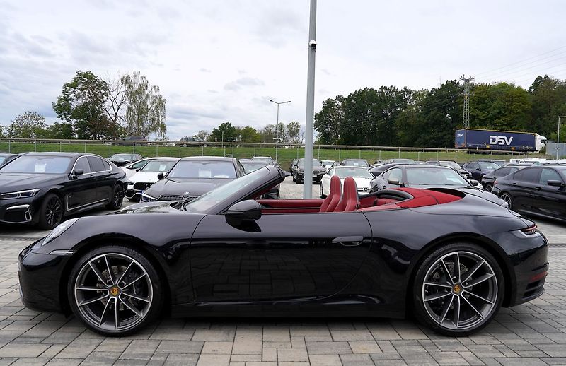 Porsche 911 Carrera 4/PDK/Sport chrono/21 - fotka 15 z 48
