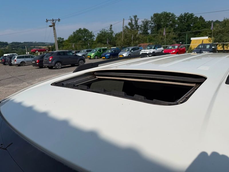 Fiat Freemont 2.0JTD 7-míst/Tempomat/Tažné - fotka 14 z 35