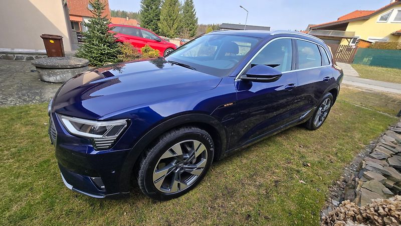 Audi e-tron /230kW - fotka 4 z 14