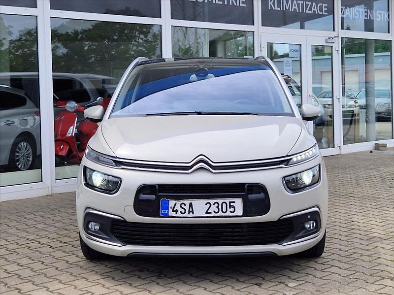 Citroën Grand C4 Picasso 2,0 HDI NAVI AC AUTO 7MÍST - fotka 9 z 35