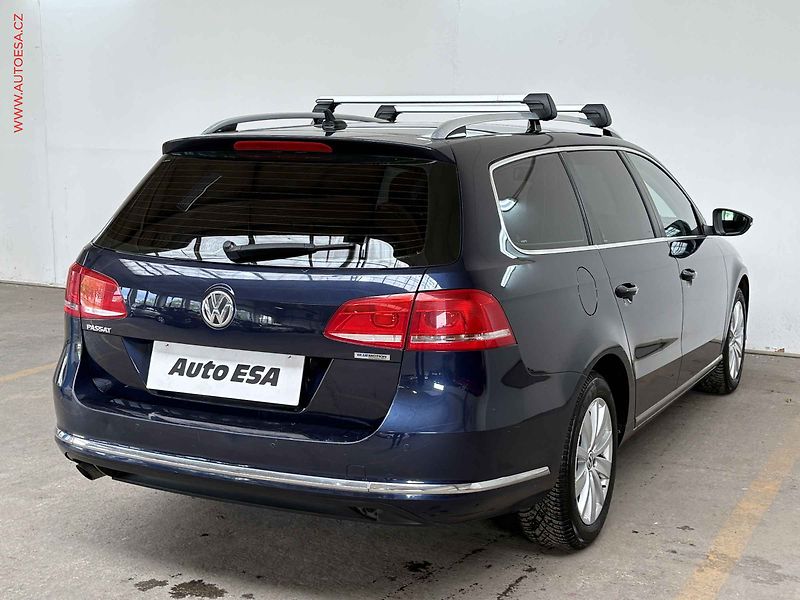 Volkswagen Passat (2014) 1.6 TDI, autoAC, temp - fotka 4 z 18