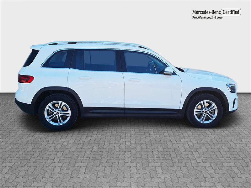 Mercedes-Benz GLB 220 4MATIC - fotka 6 z 22